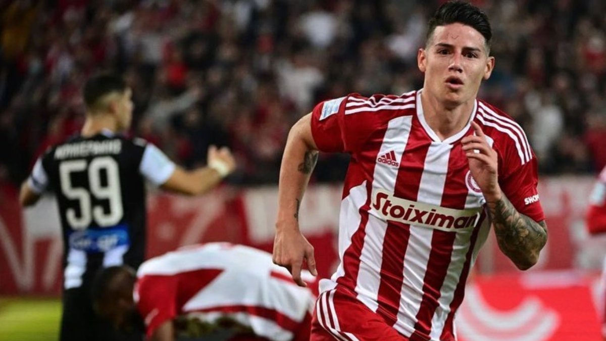 Este es el equipo que tendría un acuerdo para fichar a James Rodríguez 1 Este es el equipo que tendría un acuerdo para fichar a James Rodríguez Todo parece indicar que la novela sobre el nuevo equipo del colombiano James Rodríguez, habría llegado a su fin, pues en las últimas horas varios periodistas deportivos de por sentado que el 10 de la Selección Colombia jugará en un grande de Brasil.
