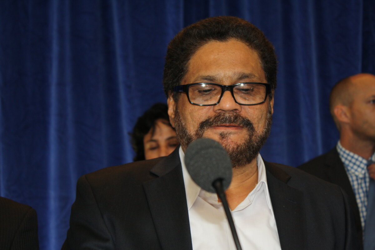 ÚLTIMA HORA: Murió el guerrillero 'Iván Márquez' Las disidencias de las Farc confirmaron en los últimos minutos la muerte del exintegrante del Secretariado de las Farc, Luciano Marín Arango, alias 'Iván Márquez'.