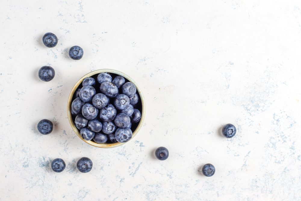 La fruta “anticolesterol” que previene el cáncer y que aumenta la capacidad de la memoria 1 La fruta “anticolesterol” que previene el cáncer y que aumenta la capacidad de la memoria Los arándanos azules son una fuente invaluable de nutrientes y antioxidantes que pueden marcar una diferencia significativa en la salud y el bienestar. Esta fruta puede ayudarle más de lo que se imagina.