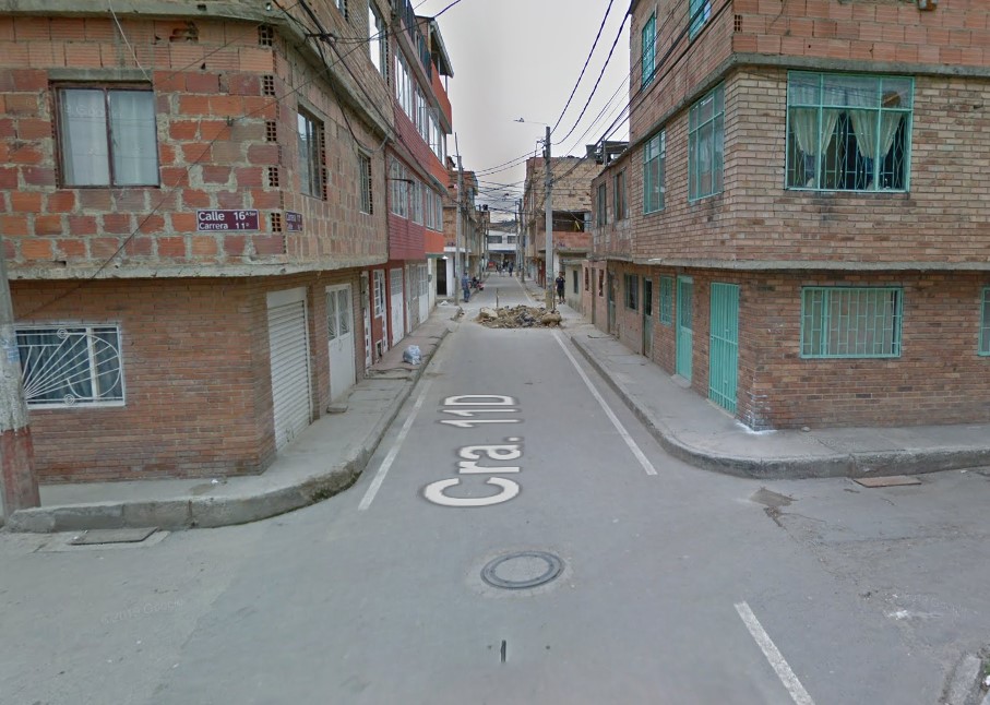 A bala acabaron con la vida de un hombre en Soacha 1 A bala acabaron con la vida de un hombre en Soacha El hombre de 32 años fue asesinado en plena vía pública del barrio San Fernando, del municipio de Soacha.
