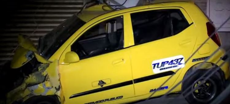 Taxista se estrelló contra un poste y dejó sin luz a los habitantes de Alfonso López