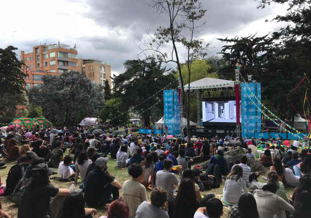 ¡Y será gratis! Cinemateca al Parque llegará a seis localidades de Bogotá 1 ¡Y será gratis! Cinemateca al Parque llegará a seis localidades de Bogotá Teusaquillo será la primera parada de la Cinemateca al Parque, la cual tendrá actividades gratis para los miembros de toda la familia. ¡A programarse!