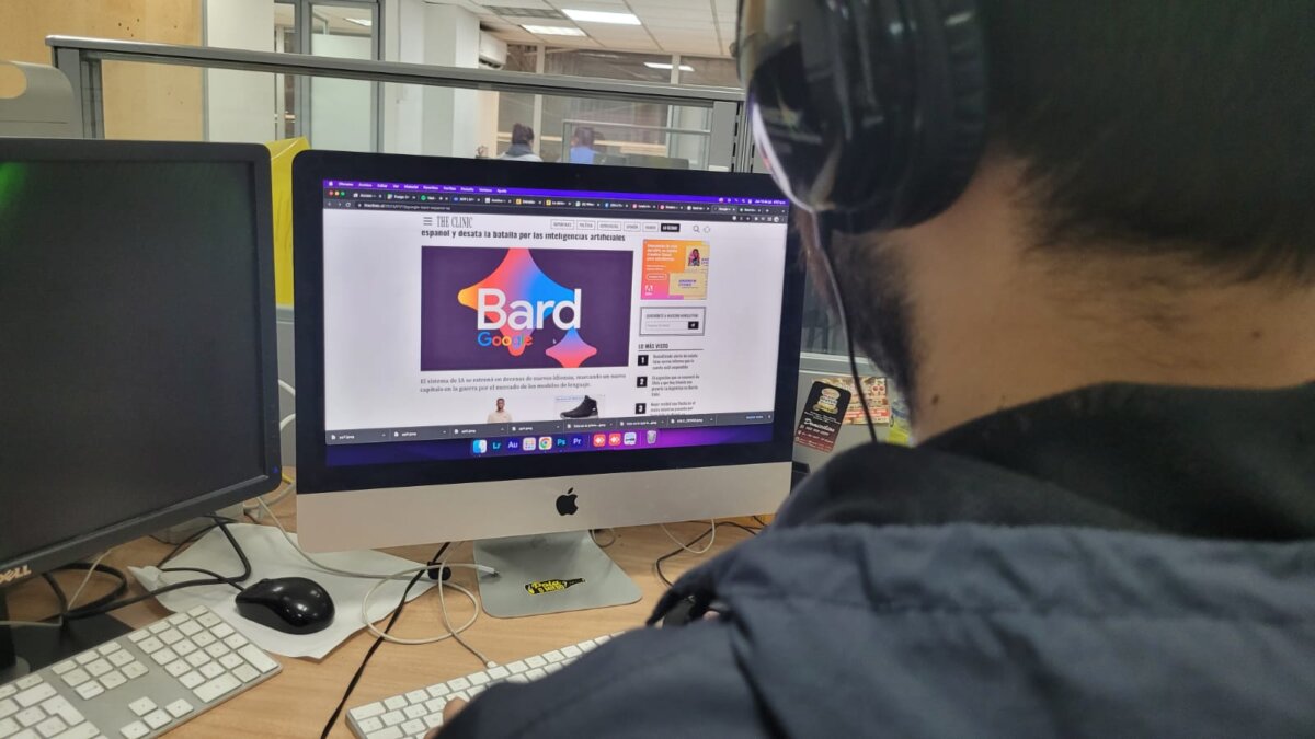 ¡La competencia de ChatGPT! Bard de Google ya está disponible en español Bard lo ayudará a resumir textos complejos para su fácil comprensión, programar y desarrollar software, y convertir problemas o cuestionamientos de la vida real en planes de acción.