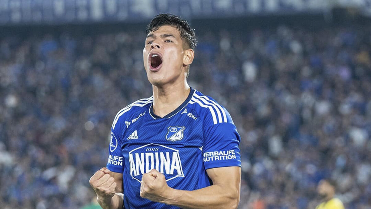 Jorge Arias se para duro por Millonarios Millonarios regresará esta noche (7:30 p. m.) a la acción en la Liga, cuando enfrente al Tolima, en El Campín. Sin embargo, para este compromiso el Azul tendrá dos bajas importantes, la de Juan Pablo Vargas y Álex Moreno Paz, por lesión. Ante esta situación, el nombre de Jorge Arias salta a la vista.