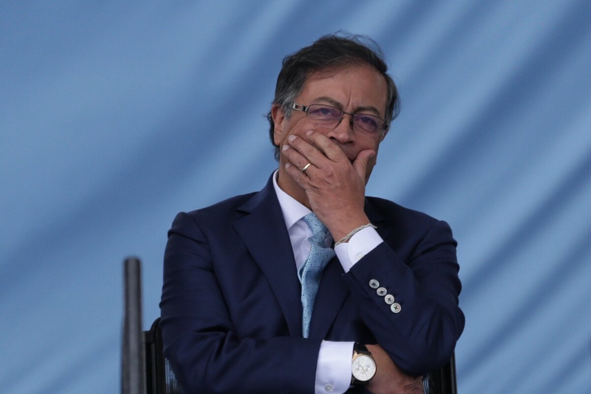 Así le fue a Gustavo Petro en su primer año de gobierno El día que se posesionó como presidente, Gustavo Petro recibió un país que venía en recuperación después de la pandemia, pero que enfrentaba desafíos como la inflación en alza y un desempleo que llevaba años sin ceder.