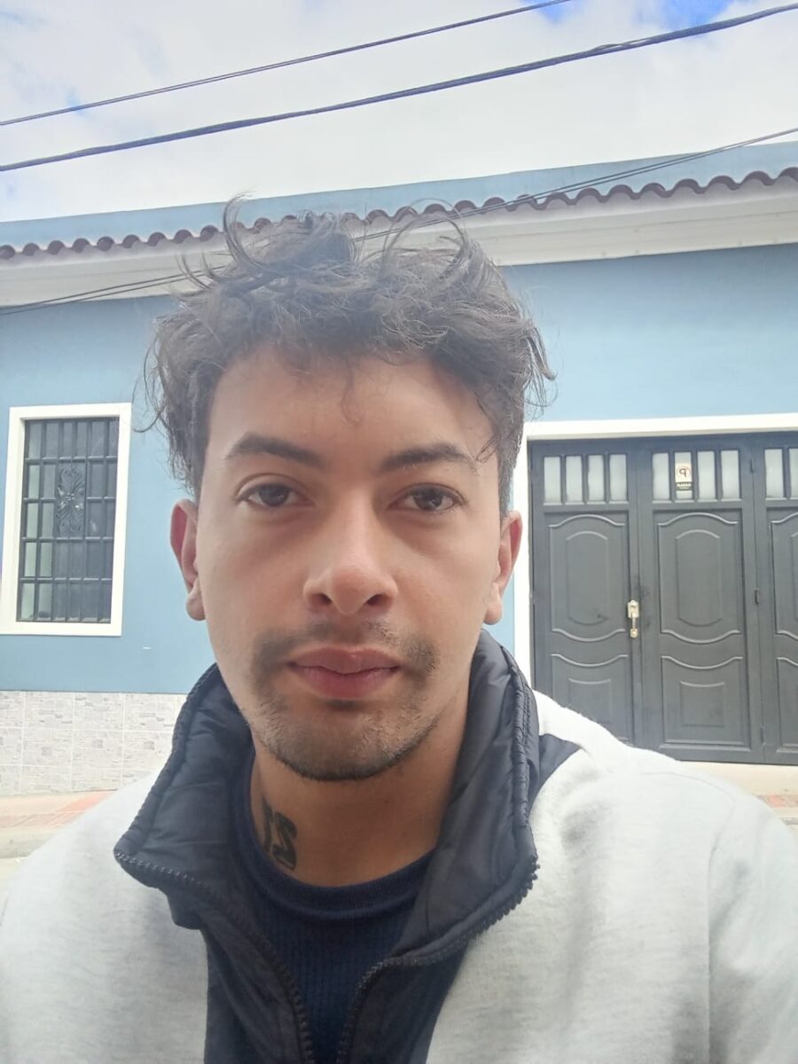 Brutal agresión en La Candelaria 1 Brutal agresión en La Candelaria José Daniel Sabogal, de 26 años, fue víctima de una brutal agresión en el barrio Belén, en La Candelaria.