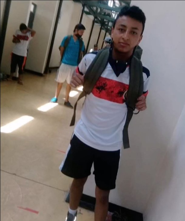 Claman justicia por el crimen de Brayan en Mosquera Los familiares de Brayan Castro, de 21 años, le exigieron a las autoridades celeridad en la investigación del crimen del joven ocurrido en el barrio Planadas, de Mosquera.