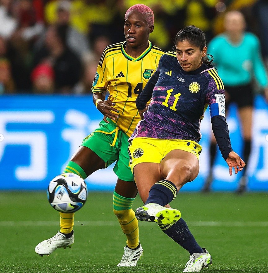 Mundial Femenino: a madrugar y apoyar a las 'Superpoderosas' por la gran hazaña Mañana Colombia se enfrentará a Inglaterra por el paso a semifinales del Mundial Femenino, donde ya esperan Suecia y España. Australia y Francia definen la otra clasificada mañana a desde las 2:00 a.m..
