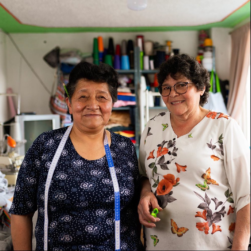 Con tejidos buscan una nueva oportunidad 1 Con tejidos buscan una nueva oportunidad #SáqueleProvecho Pakantó ayuda a transformar la vida de mujeres víctimas de conflicto.
