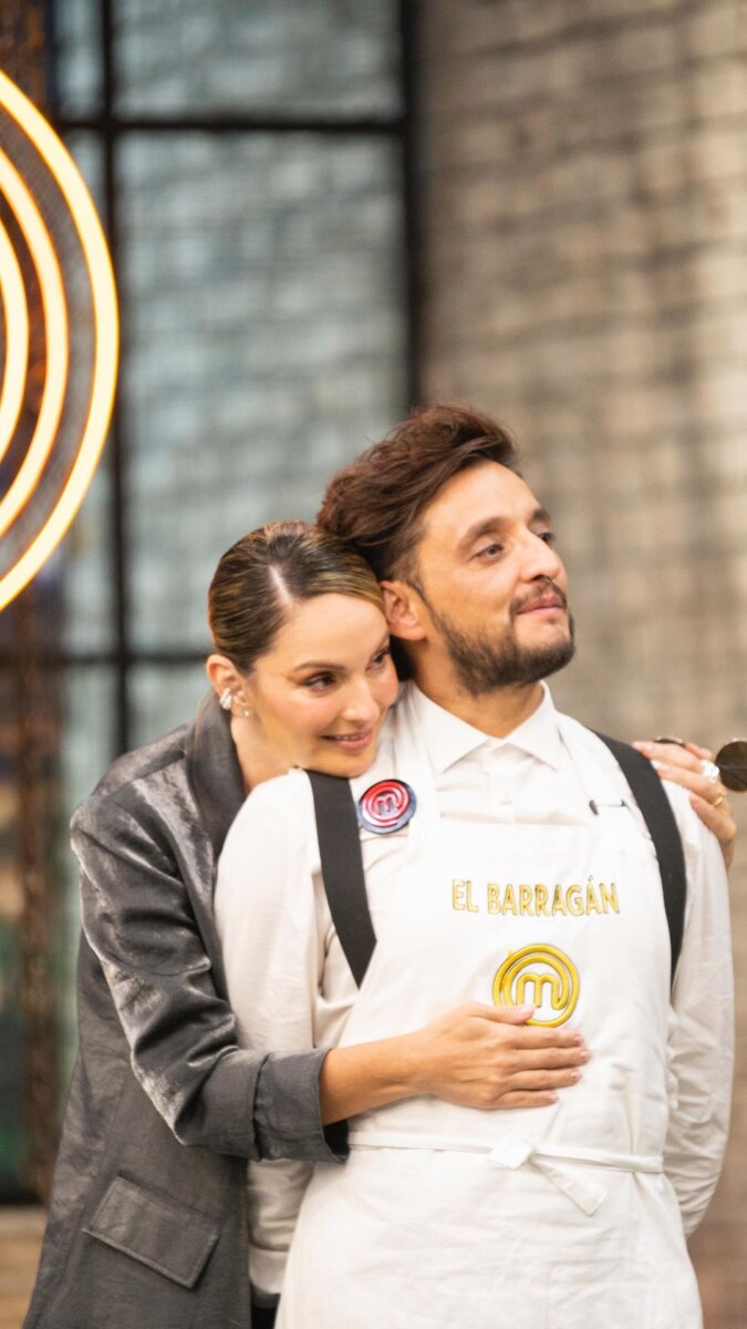 El desayuno almorzador con el que Barragán recordó el barrio en ‘MasterChef’ Juan Pablo Barragán es de los cocineros de ‘MasterChef celebrity’ que se ha sabido ganar no solo al público, sino también al jurado y a sus compañeros. 