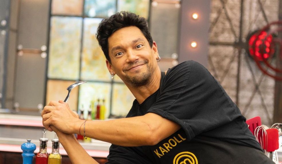 Estaba crudo: el plato mal preparado por el que eliminaron a Karoll Márquez de ‘MasterChef’ Siempre que hay reto de eliminación en ‘MasterChef Celebrity’, el capítulo viene cargado de emotividad. En esta oportunidad a Karoll Márquez le tocó decir adiós.