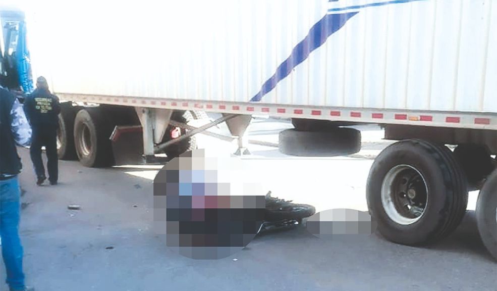 Fontibón: se confirmó identidad de motociclista que falleció en accidente por la Calle 13 Según lo que las autoridades confirmaron, el accidente ocurrido en el barrio Centro, de Fontibón, cobró la vida de una motociclista de 48 años.