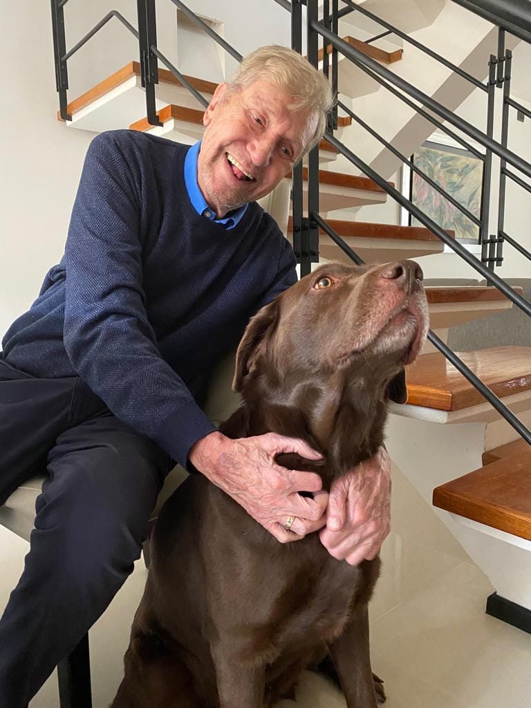 Julio César Luna y su delicada situación de salud Después de un año de haber pisado el altar junto a Liliana Fajardo, el actor Julio César Luna volvió a estar en boca de los colombianos, pero no por ningún escándalo, esta vez se debe a que sus seguidores se encuentran preocupados por  la salud del actor argentino. 