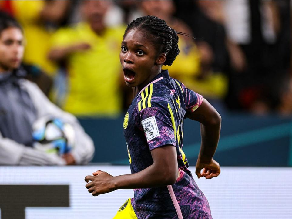 Fifa anuncia que el gol de Linda Caicedo es el mejor del Mundial Femenino 1 Fifa anuncia que el gol de Linda Caicedo es el mejor del Mundial Femenino Linda Caicedo, figura de la Selección Colombia, ganó la votación al mejor gol del Mundial Femenino. Su tanto frente a Alemania fue una joya.