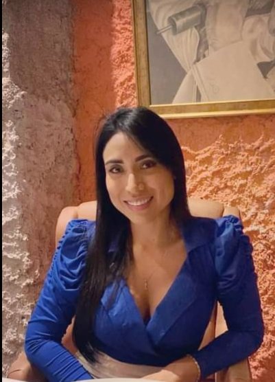 Mujer murió al saltar de un taxi porque le salió "muy cara la carrera" El pasado 26 de julio se presentó un hecho que conmocionó a los habitantes de la ciudad de Barranquilla, pues María del Carmen Cárdenas, de 36 años, falleció tras lanzarse de un taxi en pleno movimiento, al caer al suelo se golpeó en la cabeza y debido a la gravedad del impacto tuvo que ser hospitalizada durante varios días, pero lamentablemente el domingo 6 de agosto, la mujer partió de este mundo.