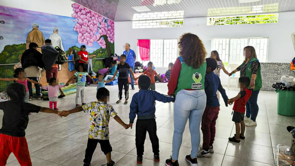 Así podrá reclamar el bono pensional que entrega el Icbf 1 Así podrá reclamar el bono pensional que entrega el Icbf Buenas noticias para los extrabajadores de jardines infantiles y comedores comunitarios adscritos al Instituto Colombiano de Bienestar Familiar (Icbf), y que ya hayan superado la edad de pensión, pues esta entidad abrió una convocatoria para el pago de su bono pensional.
