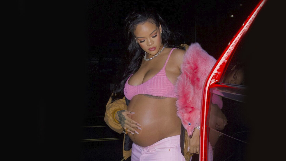Rihanna habría dado a luz a su segundo hijo en secreto 1 Rihanna habría dado a luz a su segundo hijo en secreto Rihanna habría decidido mantener en secreto el nacimiento de su hijo.