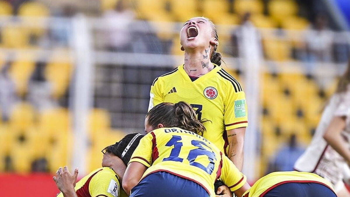 Una colombiana llegará a un gigante del fútbol alemán Tras sobresalir como una de las revelaciones del Mundial Femenino 2023, Ana María Guzmán confirmó que salía del Deportivo Pereira hacia Atlético Nacional con quien disputará la Copa Libertadores.
