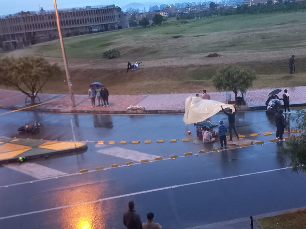 Terrible accidente de tránsito deja dos muertos en Bosa Villa Javier