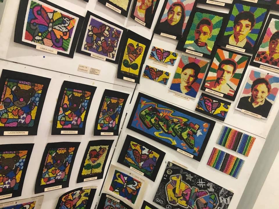 Artista, aproveche para ser parte de la gran exhibición del 'Salón de Artes' Cada año toma más fuerza la exposición del Salón de Artes que organiza el municipio de Tenjo a través del Instituto de Cultura y Turismo. Son más de 100 artistas que cada año visitan este municipio a tan solo 40 minutos de Bogotá, para darse a conocer a la comunidad y a los jurados más exigentes y conocedores.