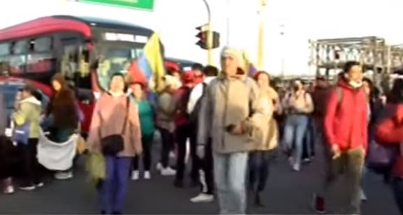 Caos en la movilidad por manifestaciones en Patio Bonito 2 Caos en la movilidad por manifestaciones en Patio Bonito