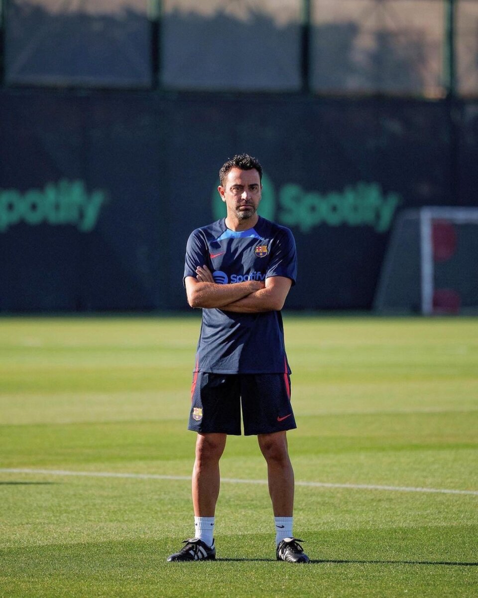 Xavi aseguró que los árbitros nunca le han ayudado en los partidos al Barcelona 1 Xavi aseguró que los árbitros nunca le han ayudado en los partidos al Barcelona