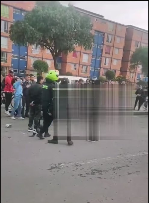 Accidente de tránsito cobró la vida de una niña en Bosa Una niña que había salido de su casa con destino al colegio, falleció en medio de un aparatoso accidente de tránsito, en la localidad de Bosa.