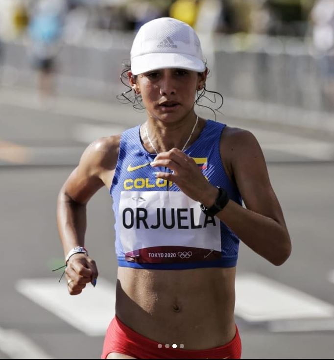 Angie Orjuela, de Ciudad Bolívar a los Olímpicos Angie Orjuela cumplirá, por tercera vez en su carrera, el sueño de participar en los Juegos Olímpicos. La bogotana de 34 años logró el cupo a las justas de París 2024 el pasado domingo, cuando logró un tiempo de 2 horas, 24 minutos y 35 segundos en la Maratón de Berlín (Alemania); bajó la marca mínima que necesitaba para avanzar, que es de 2 horas, 26 minutos y 50 segundos. 