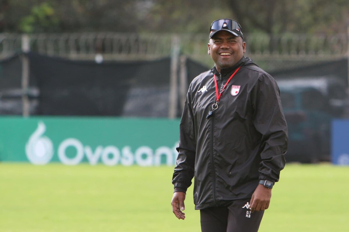El técnico de Santa Fe se destapó con Q´Hubo 1 El técnico de Santa Fe se destapó con Q´Hubo Q'HUBO habló con el técnico Hubert Bodhert sobre la planificación del encuentro entre Santa Fe y Millonarios, además, sobre la presión que genera entrenar al club y cómo trabaja para que sea competitivo.