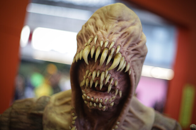 Sofa: El portal de los multiversos de la fantasía abrirá sus puertas en octubre De la gran cantidad de eventos que anualmente se realizan en el recinto ferial de Bogotá, Corferias, entre los que han logrado mayor crecimiento en los últimos años, ha sido El Salón del Ocio y la Fantasía, más conocido como Sofa, que ya prepara su nueva edición.