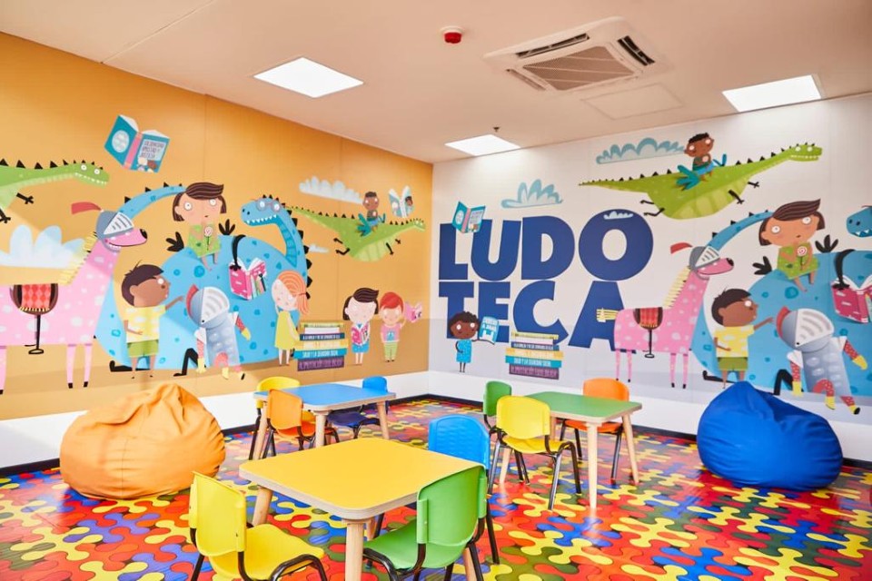 Conozca todo lo que el Centro Cultural de Derechos Humanos tiene para ofrecer El Centro Cultural para la Educación en Derechos Humanos de la Defensoría del Pueblo busca promover y divulgar la cultura de los Derechos Humanos a través de diferentes herramientas pedagógicas, lúdicas y culturales al alcance de todas las personas.