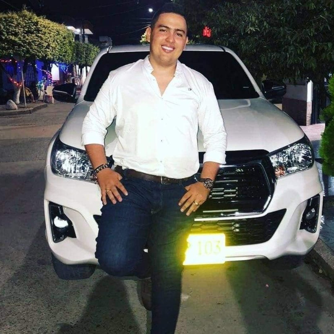 Artista vallenato murió en trágico accidente de tránsito El vallenato está de luto por la muerte de Johan Diaz, quien era reconocido en el César por su gran talento y carisma.
