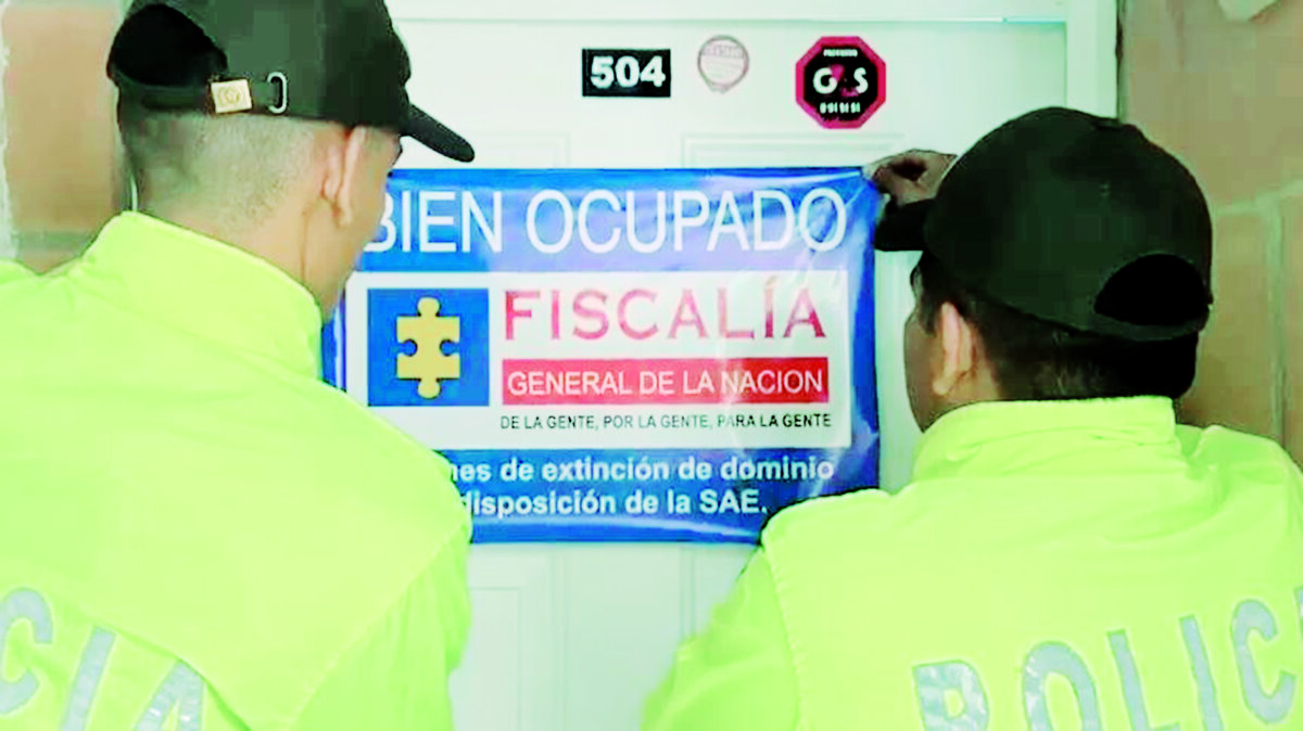 Duro golpe a 'Los Pochos' en Soacha Capturaron a 11 personas señaladas de hacer parte del grupo delincuencial 'Los Pochos' en Soacha.