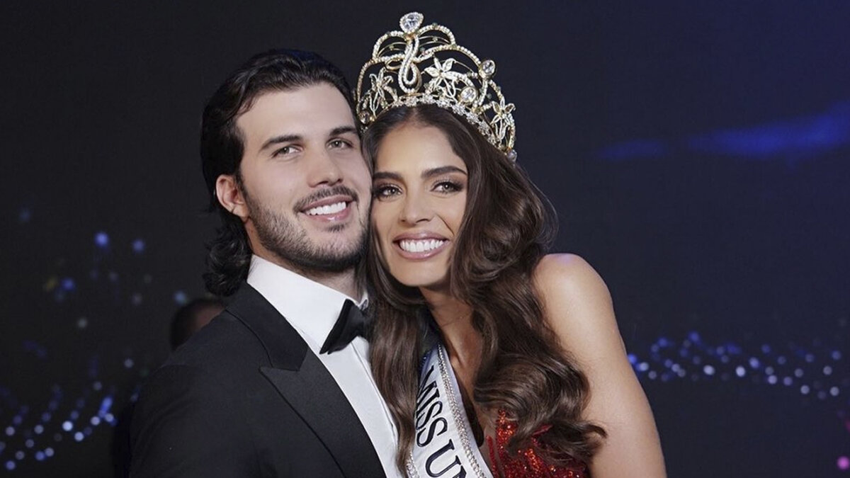 Este es el apuesto esposo de Camila Avella, la nueva Miss Universo Colombia 3 Este es el apuesto esposo de Camila Avella, la nueva Miss Universo Colombia La candidata que se llevó la atención del público y los medios fue Camila Avella, quien se llevó la corona de Miss Colombia