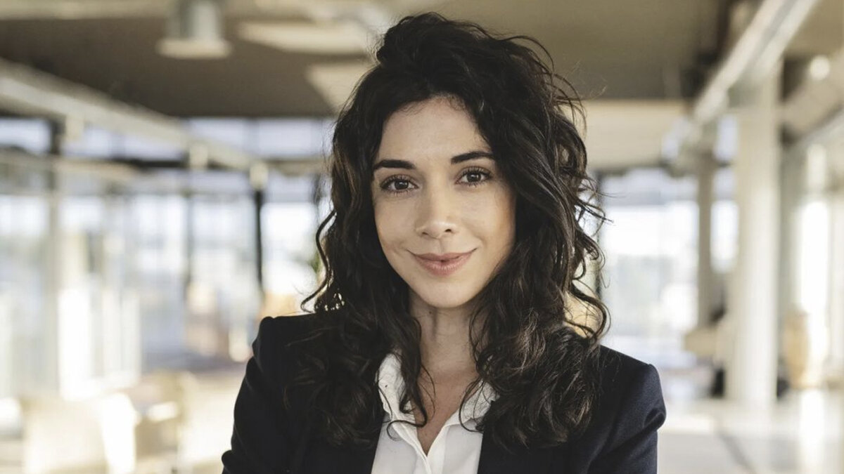 Estefany Escobar: Hizo una nueva vida en Madrid Aunque está radicada en España, Estefany Escobar adora Colombia, el país en donde la vimos nacer como actriz. Aquí le contamos que ha sido de su vida y a que se dedica ahora.