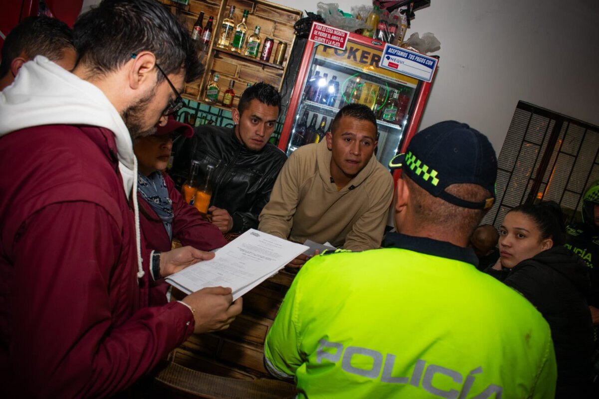 5 locales fueron sellados durante operativos policiales en varias localidades de Bogotá 2 5 locales fueron sellados durante operativos policiales en varias localidades de Bogotá