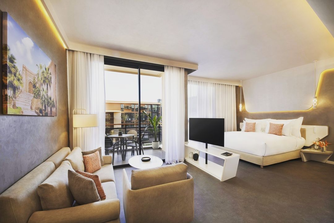 Lujoso hotel de Cristiano Ronaldo en Marruecos, se convirtió en refugio para víctimas del terremoto 1 Lujoso hotel de Cristiano Ronaldo en Marruecos, se convirtió en refugio para víctimas del terremoto El Pestana CR7 Marrakech, ha recibido a cientos de personas víctimas del terremoto en Marruecos.