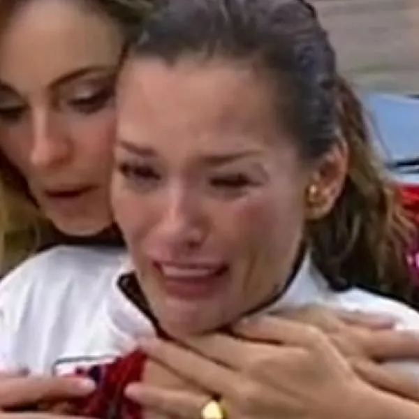"Me volé el dedo": Carolina Acevedo tras sufrir accidente en la cocina de 'MasterChef Celebrity' La actriz ibaguereña, Carolina Acevedo, sufrió un grave accidente cuando se encontraba preparando su plato y casi no alcanza a terminarlo.