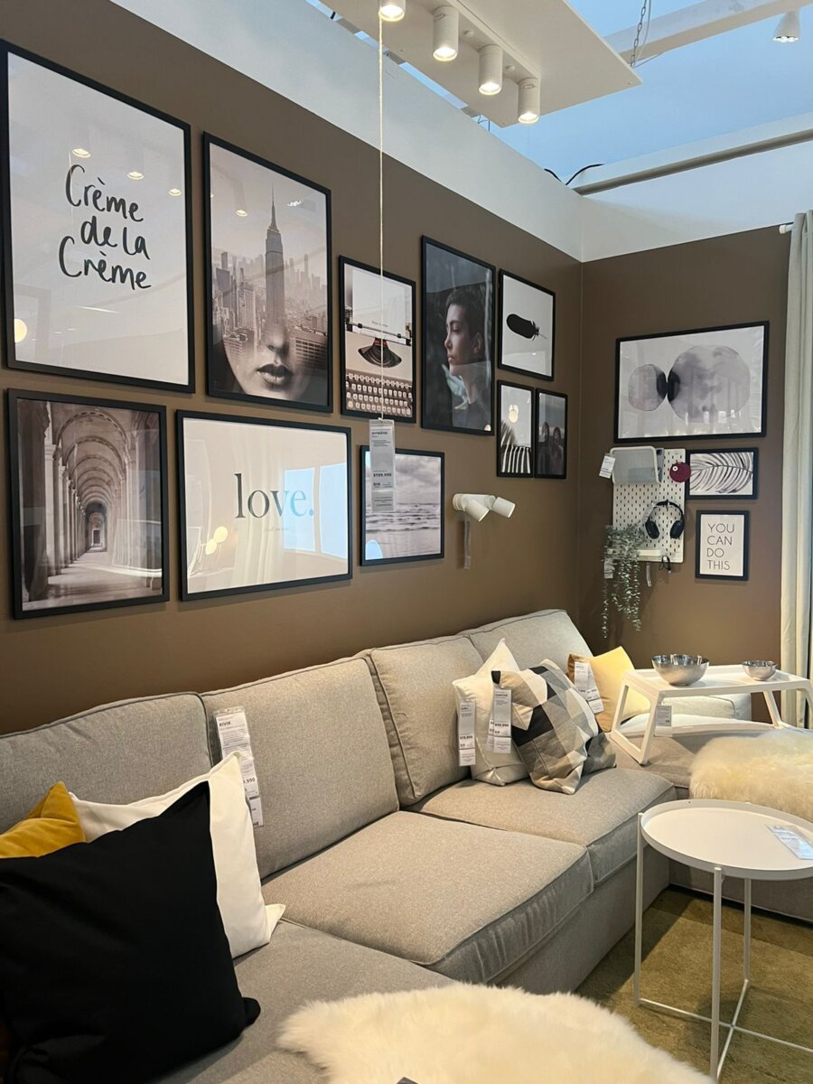 IKEA abrió las puertas de su primer local y las filas de ingreso son una locura 5 IKEA abrió las puertas de su primer local y las filas de ingreso son una locura El éxito que ha tenido la empresa IKEA con la nueva apertura de su local, se puede observar desde las largas filas que han estado haciendo los bogotanos durante toda la mañana para ingresar a la tienda.
