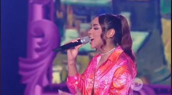 “Yo quiero ser tu Jessi”: Escola piropeó a Paola Jara de ‘Yo me llamo’ y Amparó la pilló mintiendo 2 “Yo quiero ser tu Jessi”: Escola piropeó a Paola Jara de ‘Yo me llamo’ y Amparó la pilló mintiendo En el más reciente capítulo de ‘Yo me llamo’ fue la imitadora de Paola Jara quien se llevó todos los elogios, aunque también la pillaron diciendo mentiras.