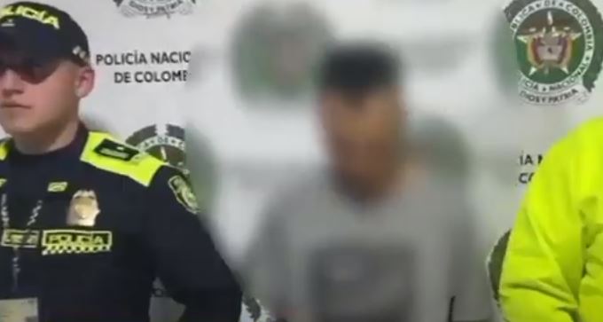 Capturaron a taxista de 54 años señalado de abusar a su sobrina en Los Mártires 2 Capturaron a hombre señalado de abusar a una niña de 5 años en un colegio de Soacha
