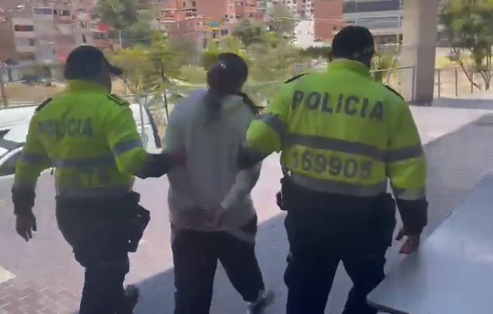 Con ayuda de drones, Policía capturó a peligrosa traficante de Ciudad Bolívar 1 Con ayuda de drones, Policía capturó a peligrosa traficante de Ciudad Bolívar