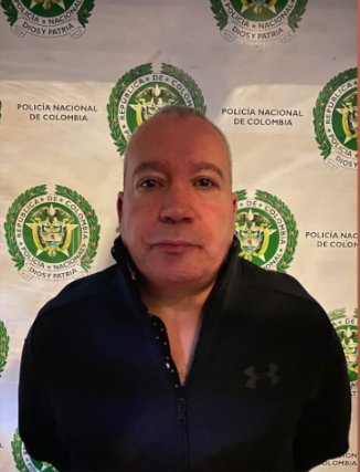 El narco más buscado de Europa fue capturado en lujoso apartamento de Bogotá 2 El narco más buscado de Europa fue capturado en lujoso apartamento de Bogotá En un lujoso apartamento ubicado en el barrio Chicó de la localidad de Chapinero, al norte de Bogotá, fue capturado Raúl Moreno Carazo, un narcotraficante español que estaba siendo buscado en 194 países luego de haber huido de España en el 2020 al darse cuenta de que ya estaba en la mira de las autoridades.