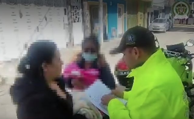 Cayeron 'Las Cariñosas': pedían fotos íntimas a los hombres para extorsionarlos 2 Cayeron 'Las Cariñosas': pedían fotos íntimas a los hombres para extorsionarlos Capturaron a cuatro mujeres que exigían millonarias sumas de dinero a sus víctimas para no publicar sus fotos íntimas.