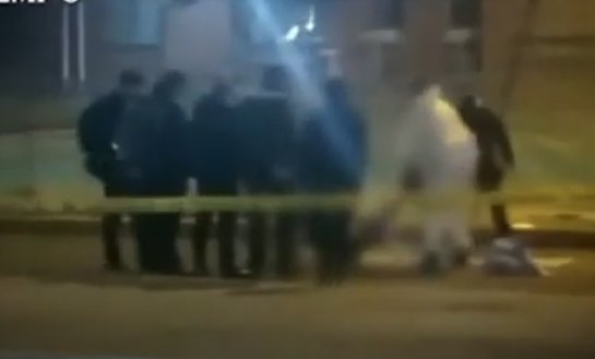 Murió linchado por robarse una bicicleta en Bosa 2 Murió linchado por robarse una bicicleta en Bosa La comunidad del barrio Chicalá en la localidad de Bosa decidió hacer justicia por mano propia y linchó a un hombre que al parecer habría intentado robarse una bicicleta; sin embargo, la golpiza fue tan fuerte que el hombre terminó muriendo en el lugar.