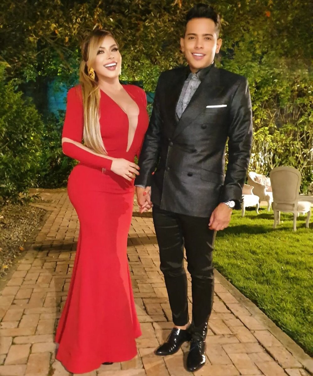 Tita Contreras se va del país tras infidelidad de Orlando Liñan 1 Tita Contreras se va del país tras infidelidad de Orlando Liñan Tita Contreras reveló que se va del país, tras infidelidad de Orlando Liñan.