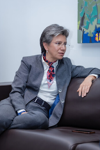 "Vine a cumplir mi programa, no chantajes de nadie por mucho poder que tenga": fuertes declaraciones de Claudia López a Petro Claudia López habló sobre las diferencias que ha tenido con Gustavo Petro. Les contamos.