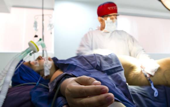 Condenaron a 6 reconocidos médicos por falsificar títulos para cirugías estéticas 1 Condenaron a 6 reconocidos médicos por falsificar títulos para cirugías estéticas