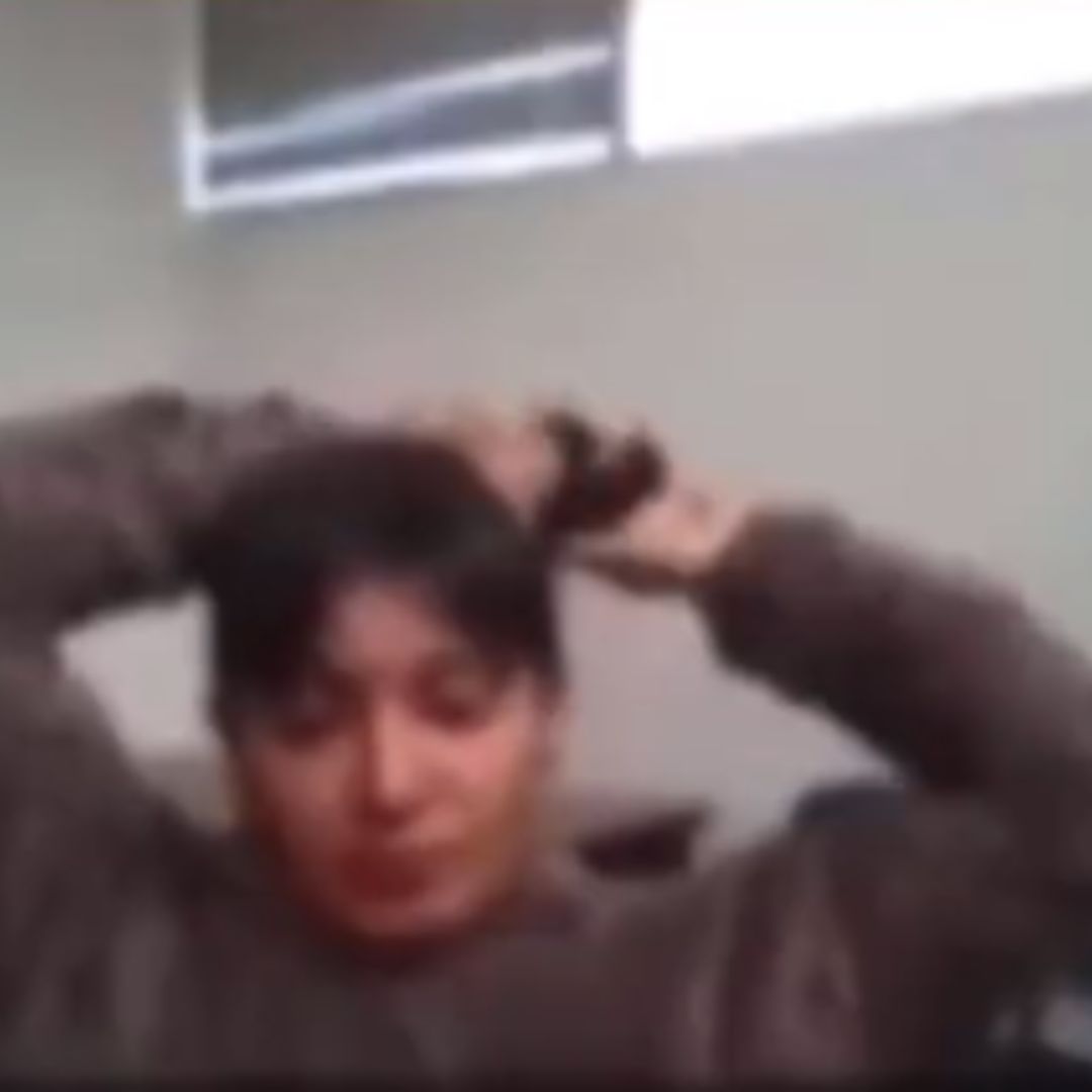 Alias 'Leidy': condenada a 32 años de cárcel por torturar y asesinar en Kennedy 1 Alias 'Leidy': condenada a 32 años de cárcel por torturar y asesinar en Kennedy La Fiscalía General de la Nación confirmó la condena de Leidy Johana Bustos Urrego, responsable de asesinar y torturar a tres personas dentro de una vivienda conocida como la 'Casa del terror' ubicada en el barrio El Amparo de la localidad de Kennedy en hechos ocurridos en el 2022.