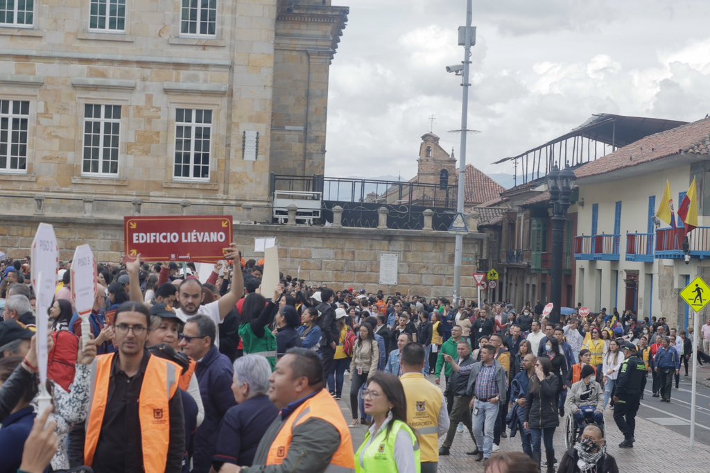 Más de 3 millones de bogotanos participaron en el Simulacro de Evacuación Distrital 1 Más de 3 millones de bogotanos participaron en el Simulacro de Evacuación Distrital